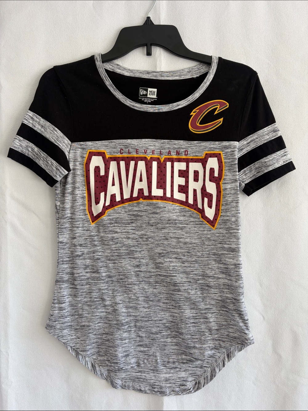 Cleveland Cavaliers New Era Black and Gray Tee, small